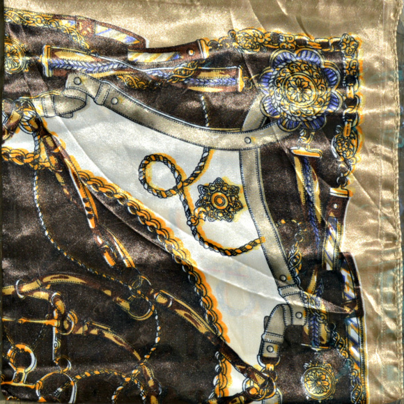 Vintage satin scarf head wrap harness motif - Picture 2 of 2